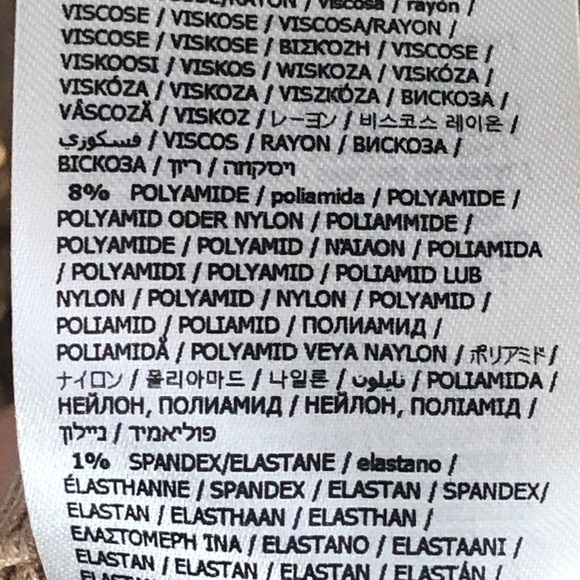 The Women’s or Girls Gold Sequins Top. GUESS. XS - Picture 9 of 9